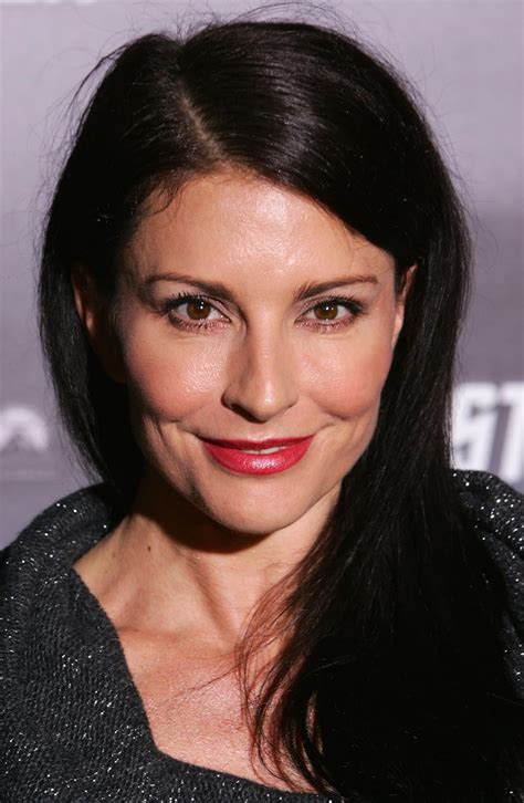 Simmone Mackinnon